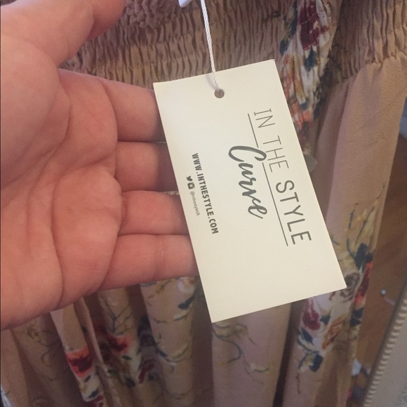 In the style curve Bardot dress - Picture 4 of 6